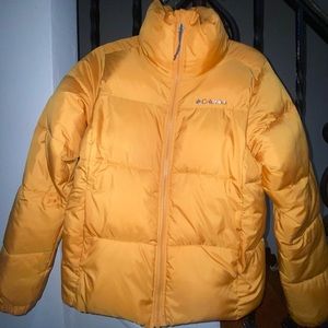 Columbia brand puffer coat. Size Xs. Good condition